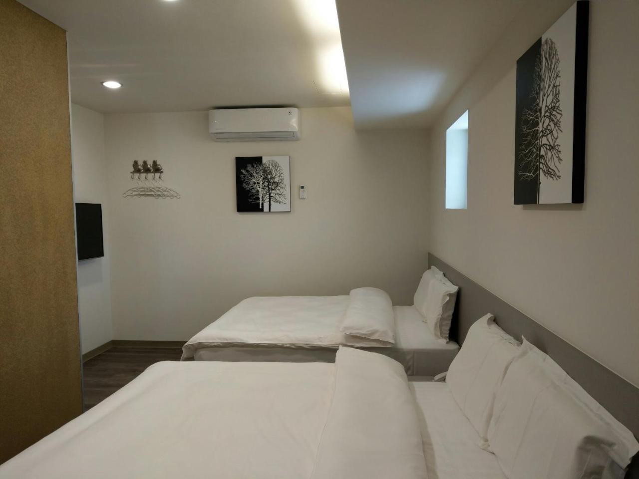 Yy Elleys Home เจียวซี ภายนอก รูปภาพ